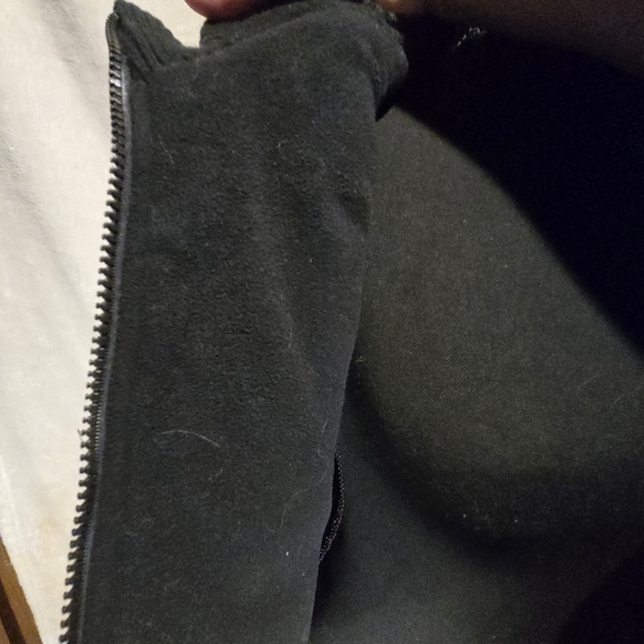 WATER RESISTANT, SHINY, PUFFER, BLACK OLD NAVY VEST - Picture 11 of 14